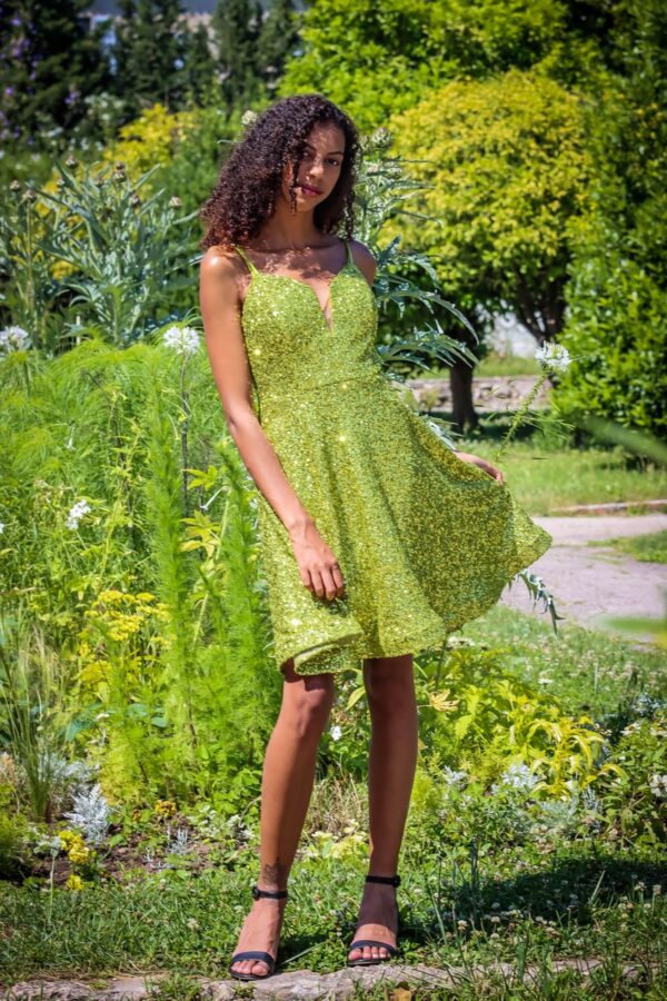 Robe courte pailletée verte