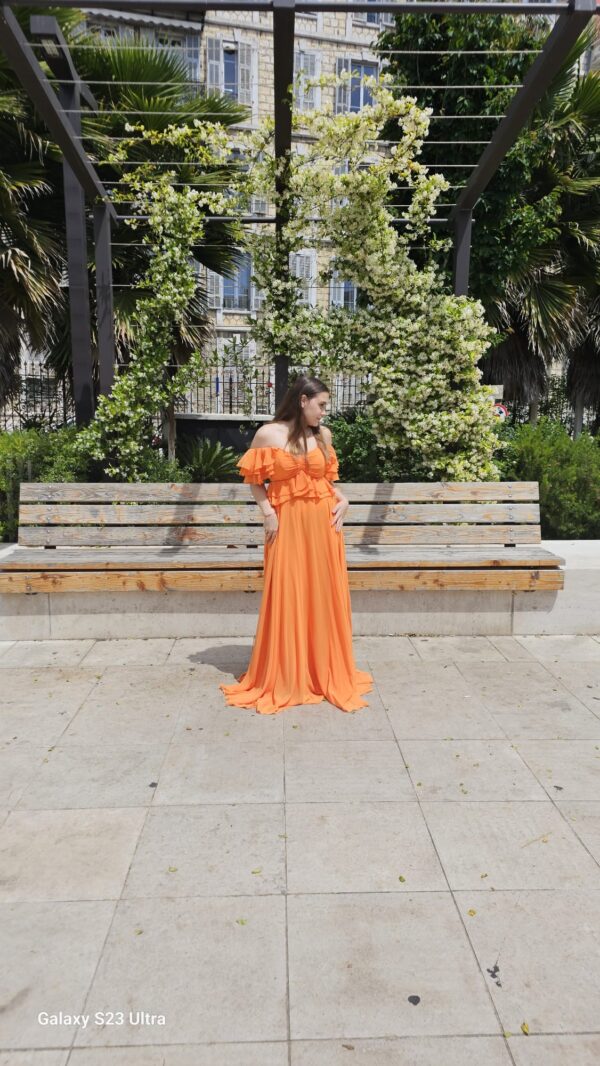 Robe Longue Orange à Épaules Dénudées